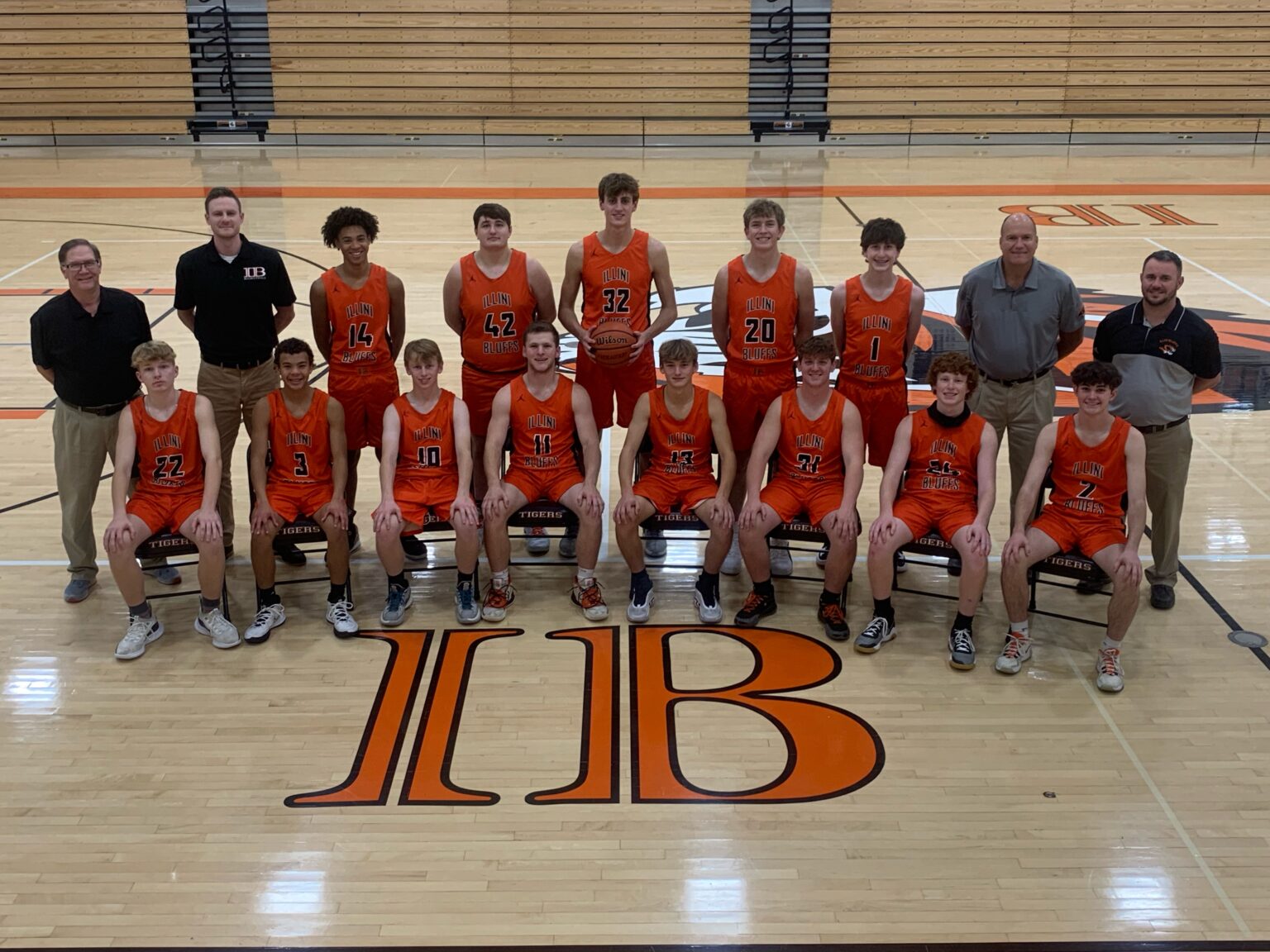 IlliniBluffs Holiday Basketball Tournament